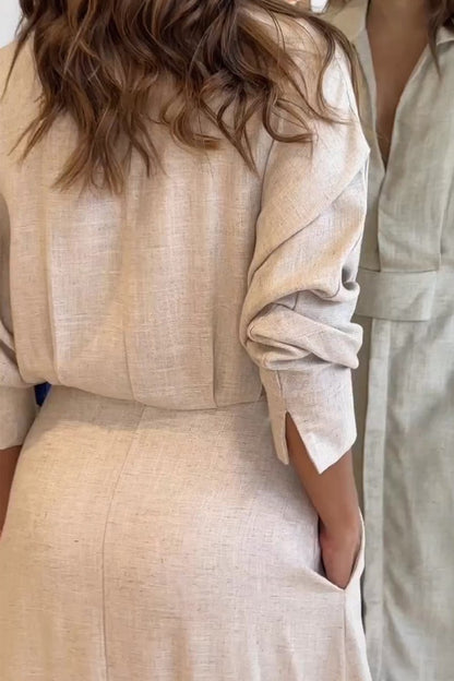 Linnea | Långklänning med V-ringning i elegant stil